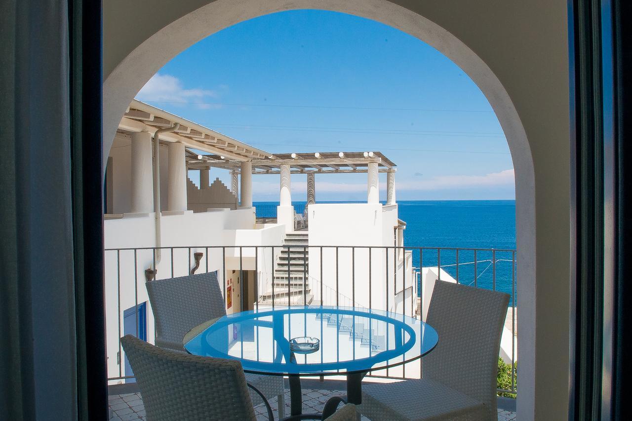 Hotel Cutimare - Aeolian Charme Acquacalda Exteriér fotografie
