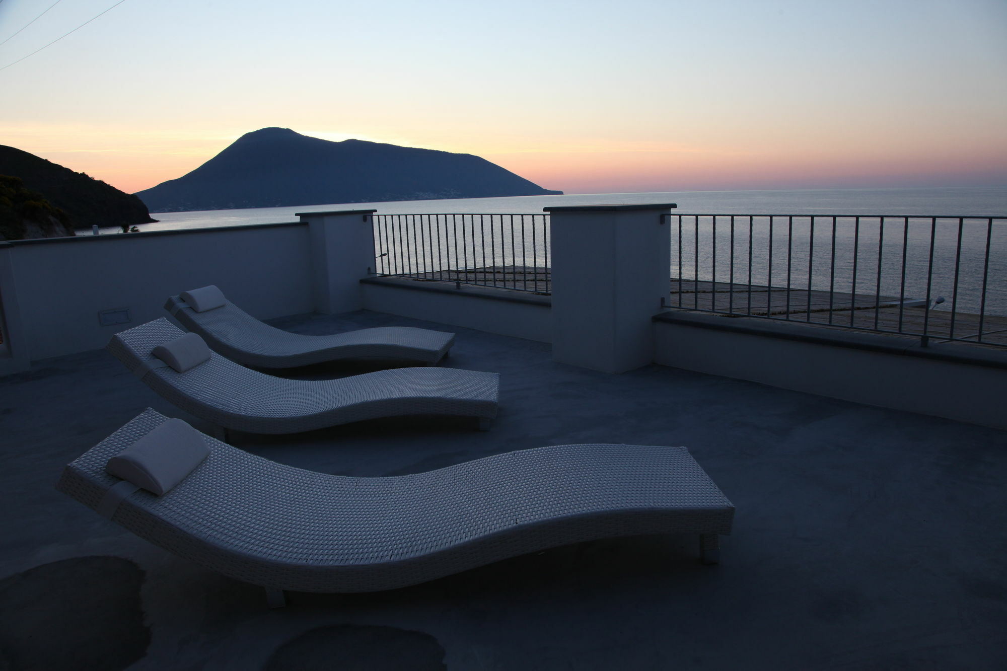 Hotel Cutimare - Aeolian Charme Acquacalda Exteriér fotografie