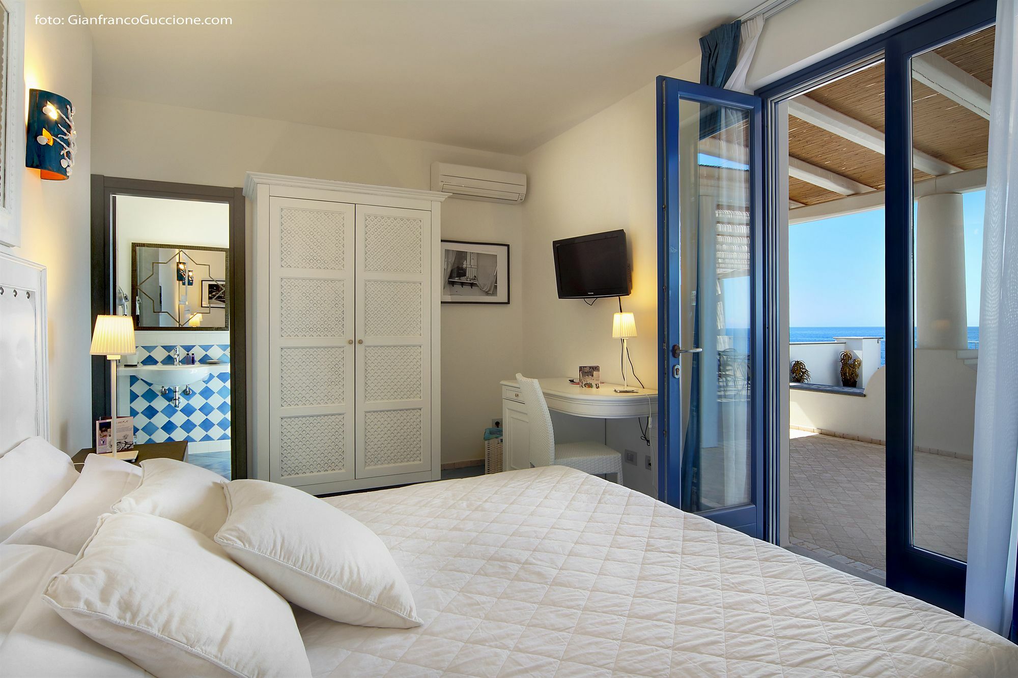 Hotel Cutimare - Aeolian Charme Acquacalda Exteriér fotografie